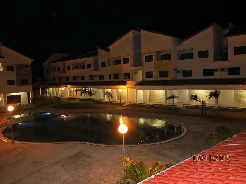 Pangkor Lot 10 Vacation Studio Pekan Pangkor Kültér fotó